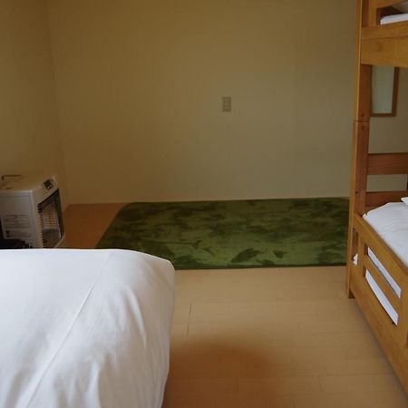 Hotel Gufo no Mori Kamifurano Esterno foto