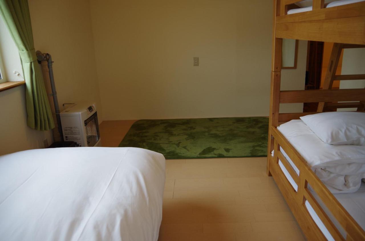 Hotel Gufo no Mori Kamifurano Esterno foto
